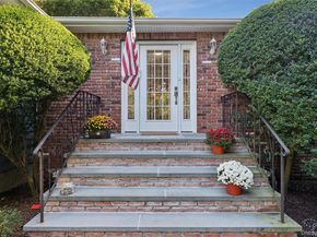 39 Cozine Road, Center Moriches NY 11934