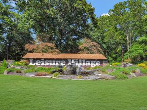 405 Woodbridge Drive D, Ridge NY 11961