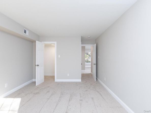 655 Middle Country Road 7B1, Coram NY 11727