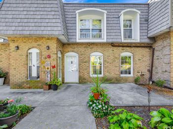 655 Middle Country Road