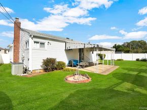 58 Lehigh Lane, Hicksville NY 11801