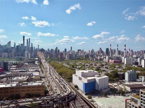 2416 Queens Plaza S 2D, Long Island City NY 11101