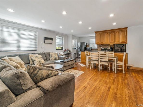 160-19 16th Avenue 6256, Whitestone NY 11357