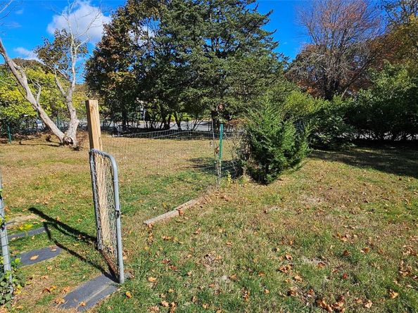 20 Miller Avenue, East Moriches NY 11940