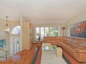 6 Mason Court, Levittown NY 11756