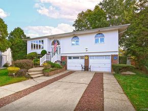 6 Mason Court, Levittown NY 11756