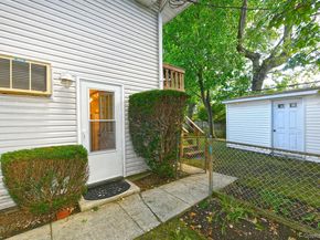 6 Mason Court, Levittown NY 11756