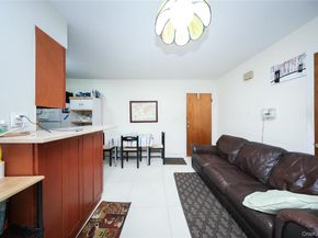 11708 Curzon Road, Richmond Hill NY 11418