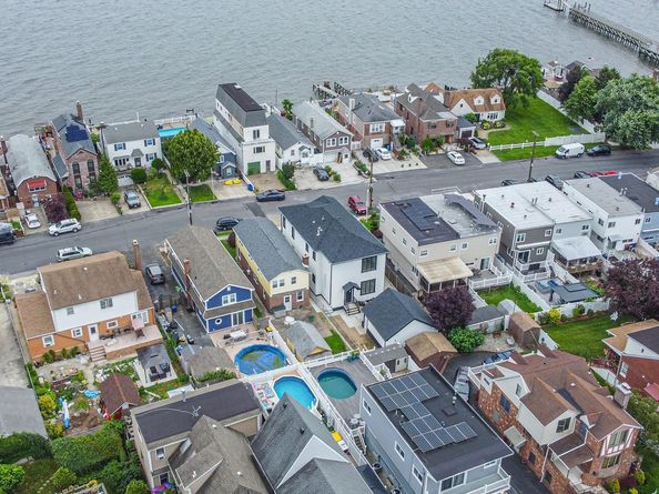 3239 Tierney Place, Bronx NY 10465