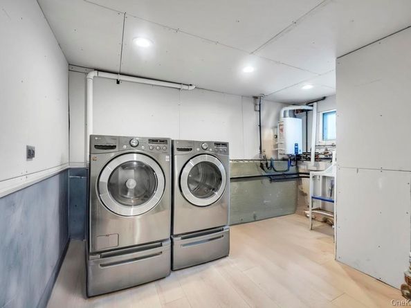 29 Dillon Drive, Dix Hills NY 11746