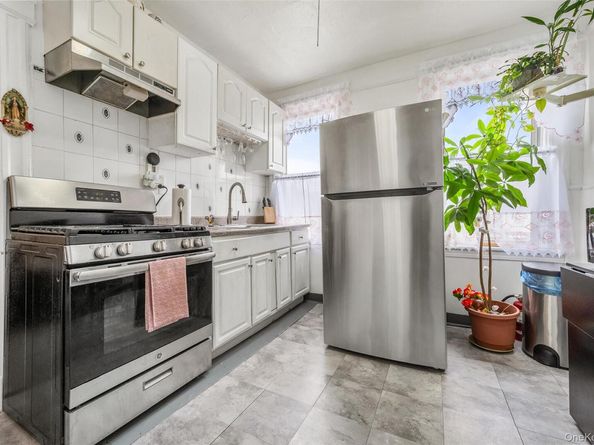 10715 Lefferts Boulevard, Richmond Hill S. NY 11419