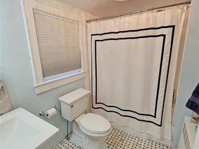 76 Bayport Ave Avenue, Bayport NY 11705