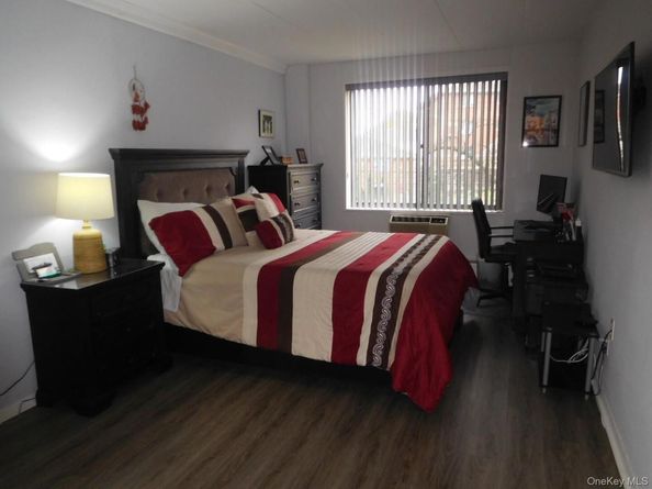 1101 Midland 223, Bronxville NY 10708