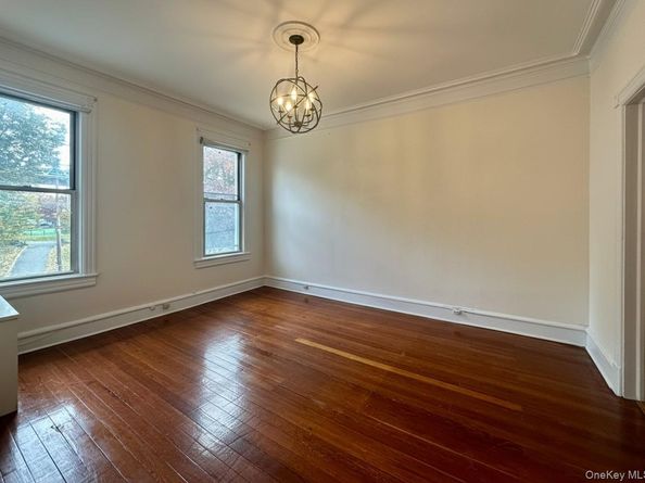 14-28 Astoria Park S, Astoria NY 11102