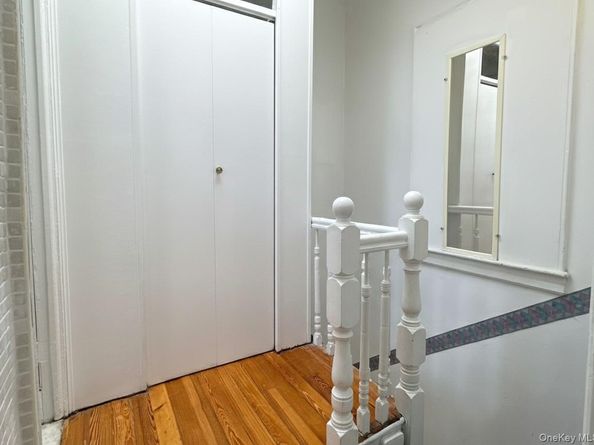 14-28 Astoria Park S, Astoria NY 11102