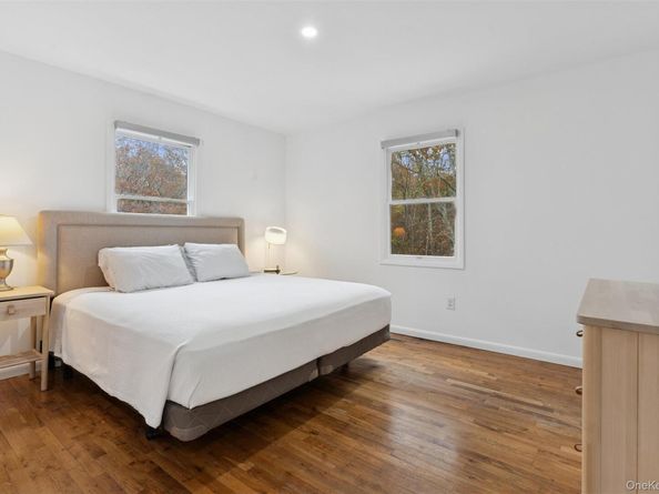 33 Whalers Drive, Sag Harbor NY 11963