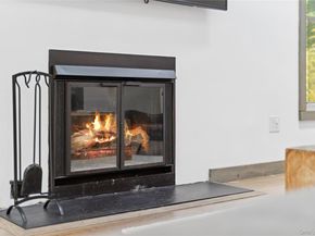 33 Whalers Drive, Sag Harbor NY 11963