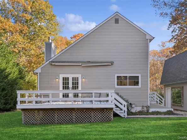 33 Whalers Drive, Sag Harbor NY 11963