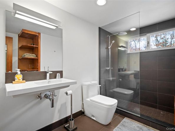 23 Scrimshaw Lane, Amagansett NY 11930