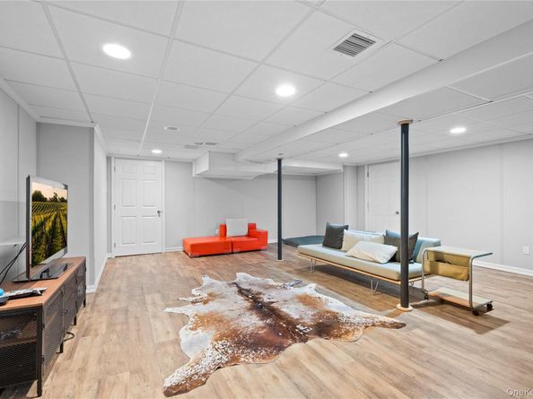 23 Scrimshaw Lane, Amagansett NY 11930