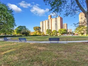 825 Morrison Avenue 5A, Bronx NY 10473