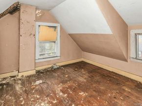 113 Murray Avenue, Port Washington NY 11050