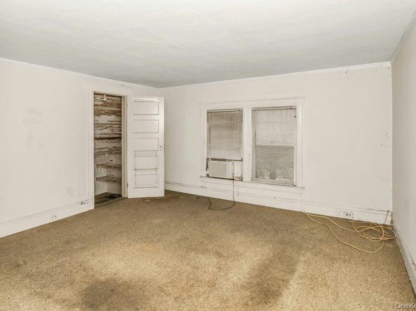 113 Murray Avenue, Port Washington NY 11050