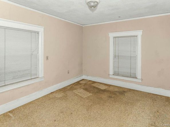 113 Murray Avenue, Port Washington NY 11050