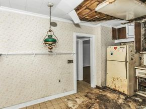 113 Murray Avenue, Port Washington NY 11050