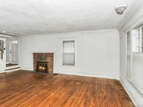 113 Murray Avenue, Port Washington NY 11050