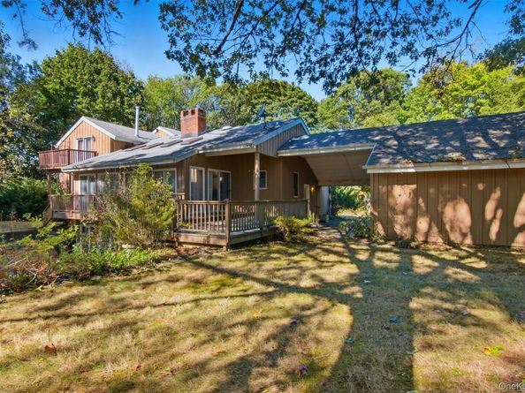 18 Greenlawn Road, Huntington NY 11743