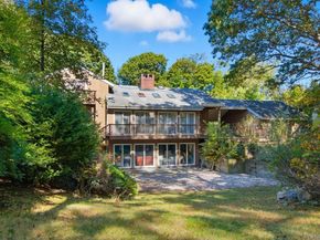 18 Greenlawn Road, Huntington NY 11743