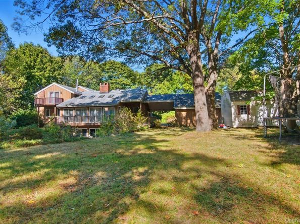 18 Greenlawn Road, Huntington NY 11743