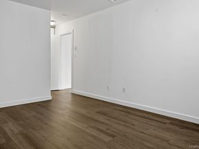 401 Cabot Court E, Saint James NY 11780