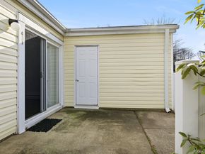 401 Cabot Court E, Saint James NY 11780