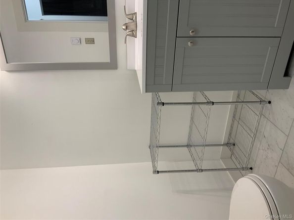 401 Cabot Court E, Saint James NY 11780