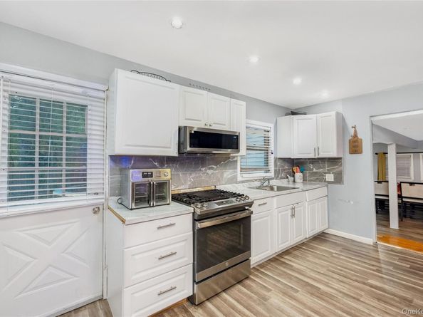 204 Bayside Avenue, Oceanside NY 11572