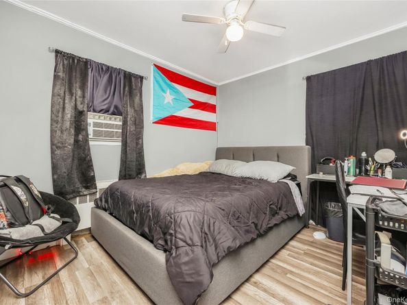 204 Bayside Avenue, Oceanside NY 11572