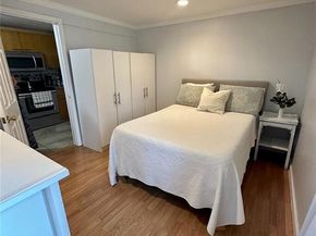 648 Molloy Street, Copiague NY 11726