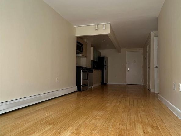 8375 117th Street 3B, Richmond Hill NY 11418