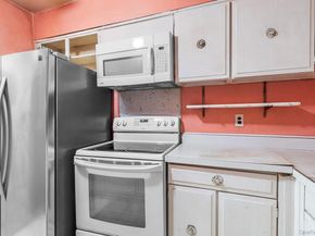 115 Dehaven Drive 114, Yonkers NY 10703