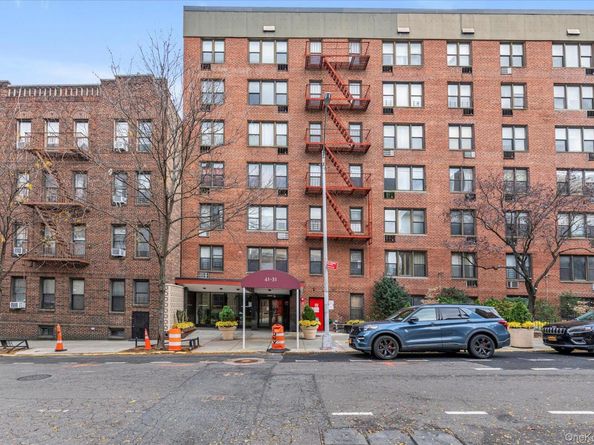 41-31 51 4A, Woodside NY 11377