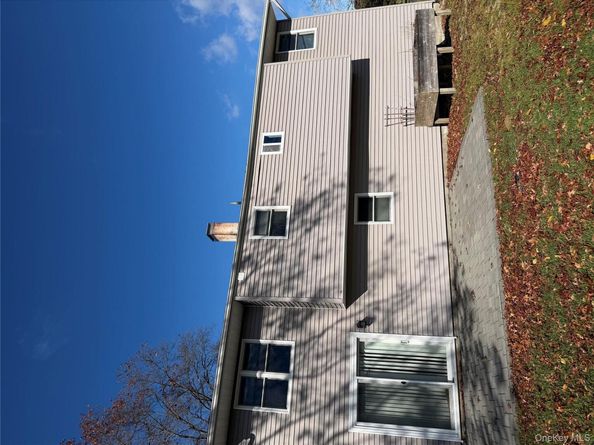 58 Hauppauge Road, Hauppauge NY 11788