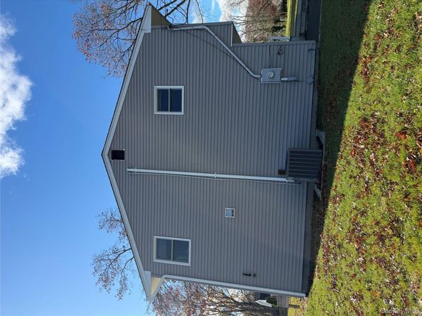 58 Hauppauge Road, Hauppauge NY 11788