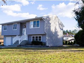 58 Hauppauge Road, Hauppauge NY 11788