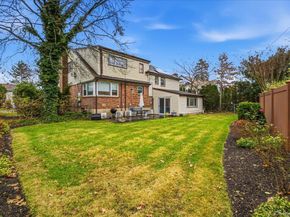 816 Pepperidge Road, Westbury NY 11590