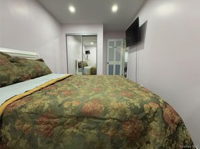 9 Harper Court, Bronx NY 10466