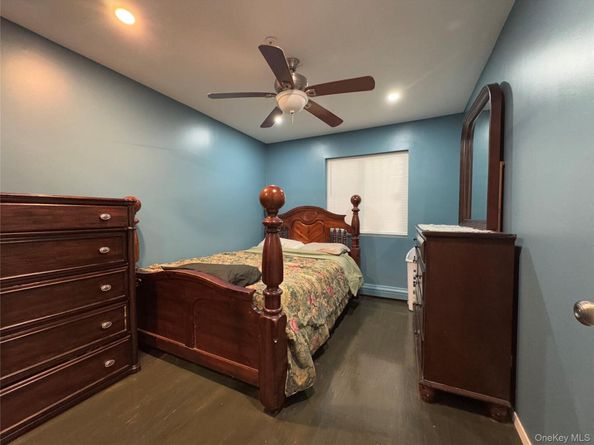 9 Harper Court, Bronx NY 10466