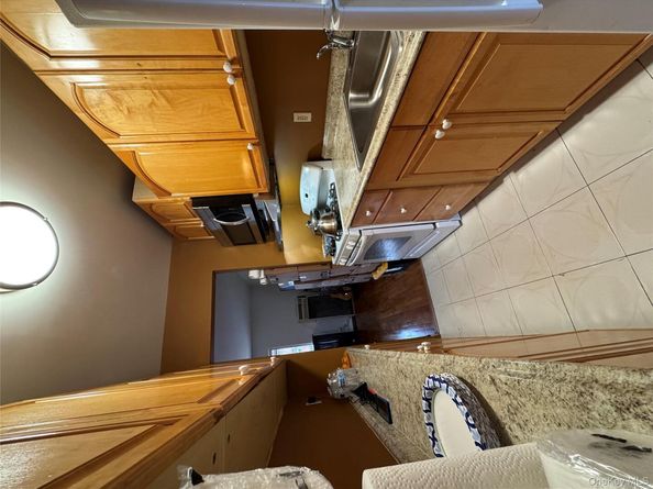 9 Harper Court, Bronx NY 10466