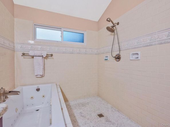 1 Fuller Drive, Ridge NY 11961